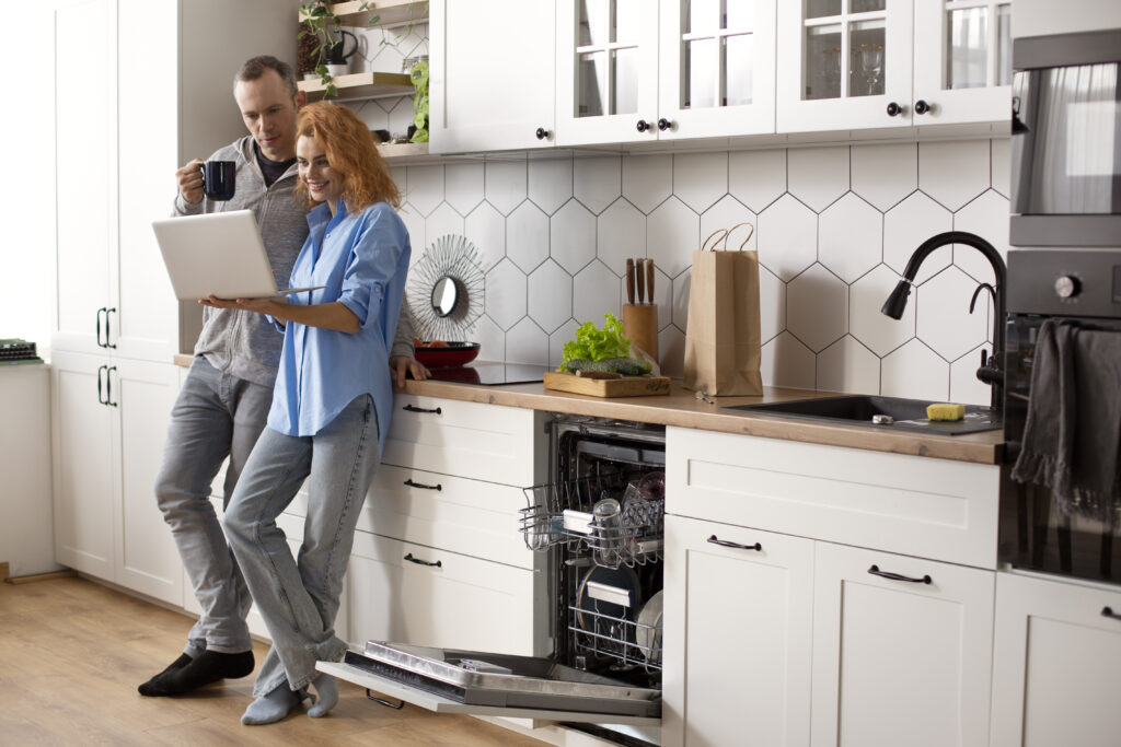 https://ajtradeappliances.com/easy-tips-to-choose-the-best-home-appliances-with-budget-friedly/